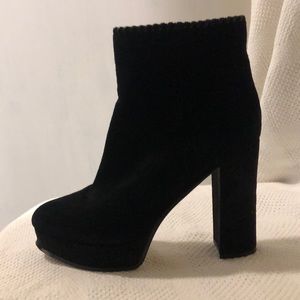 Marc Fisher Block Heel Ankle Boots 7.5